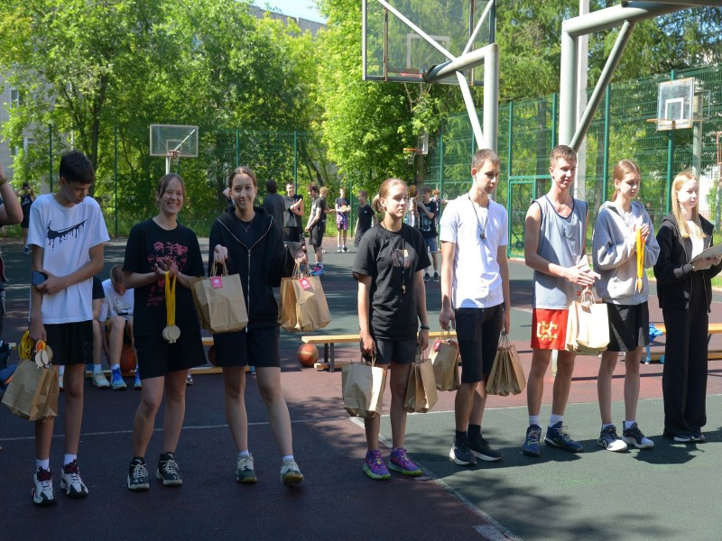 День молодёжи в Кирово-Чепецке стартовал Открытым первенством и чемпионатом города по баскетболу 3x3.